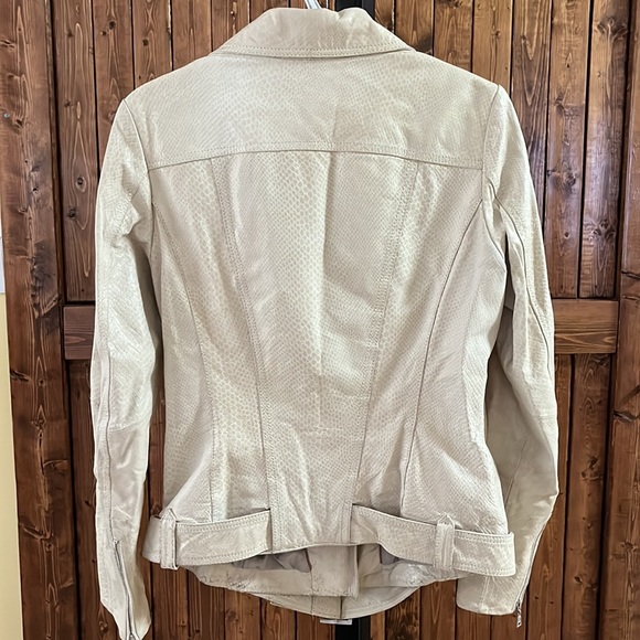 Danier Leather jacket - Picture 3 of 4